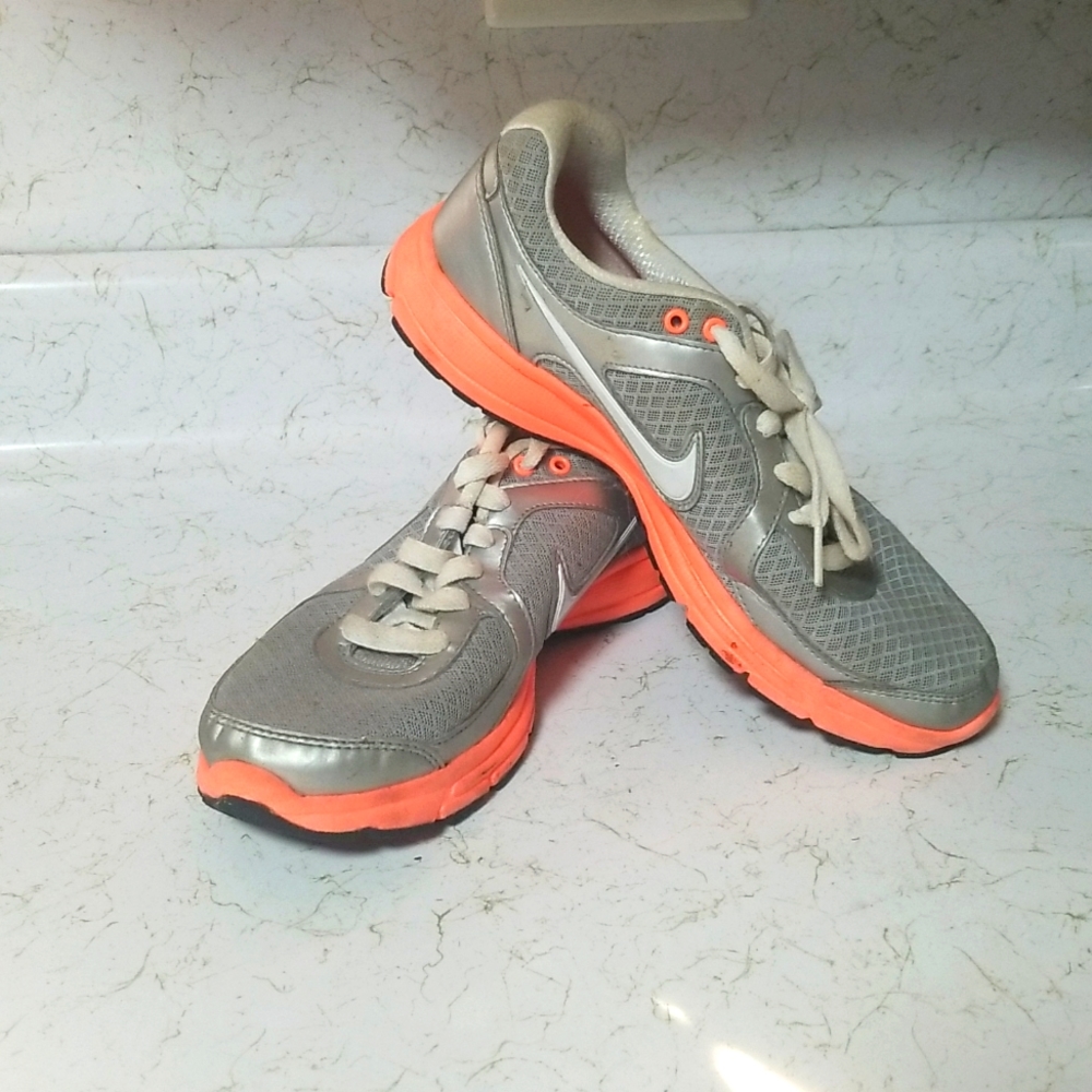 Nike air relentless